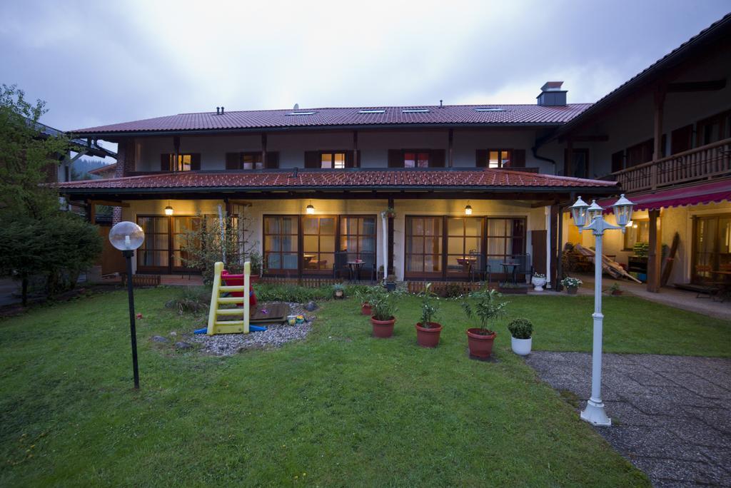 Hotel-Restaurant Zum Hirschhaus Inklusiv Chiemgaukarte Ruhpolding Dış mekan fotoğraf