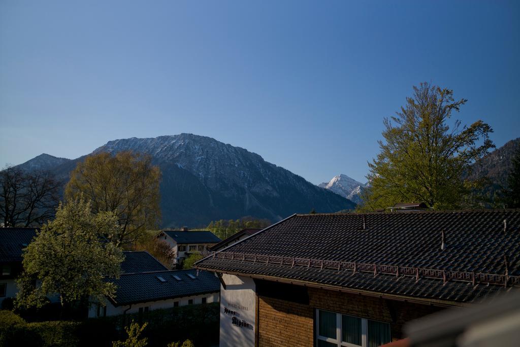 Hotel-Restaurant Zum Hirschhaus Inklusiv Chiemgaukarte Ruhpolding Dış mekan fotoğraf