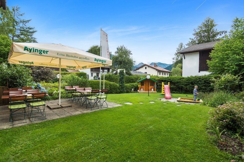 Hotel-Restaurant Zum Hirschhaus Inklusiv Chiemgaukarte Ruhpolding Dış mekan fotoğraf